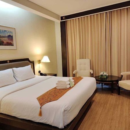 Wangchan Riverview Phitsanulok Exterior photo